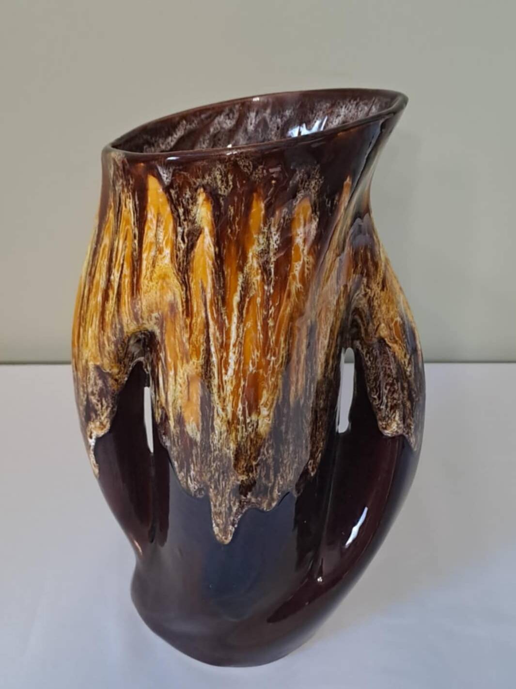 Ceramic vase