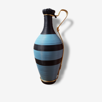 Elegant vase blue and black scoubidou