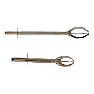 Pair of articulated metal ice cube spoons / tongs 1970