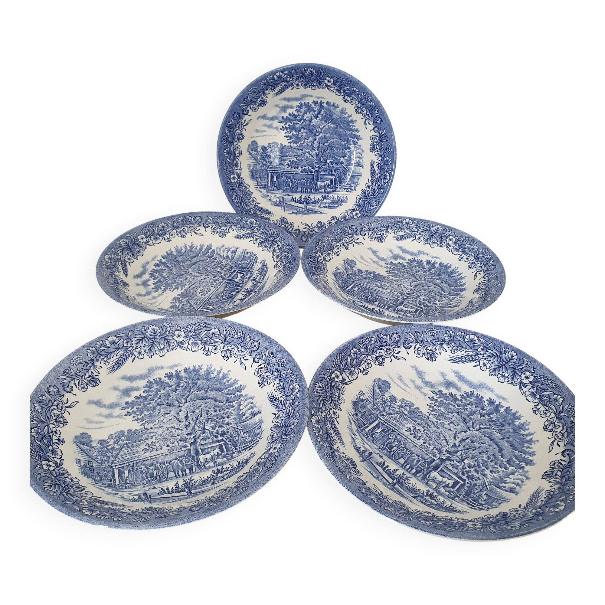 Churchill / Deep plates in English porcelain