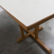 Rare set de 6 tables Baumann 1990, 80x120 et demi lune 120cm