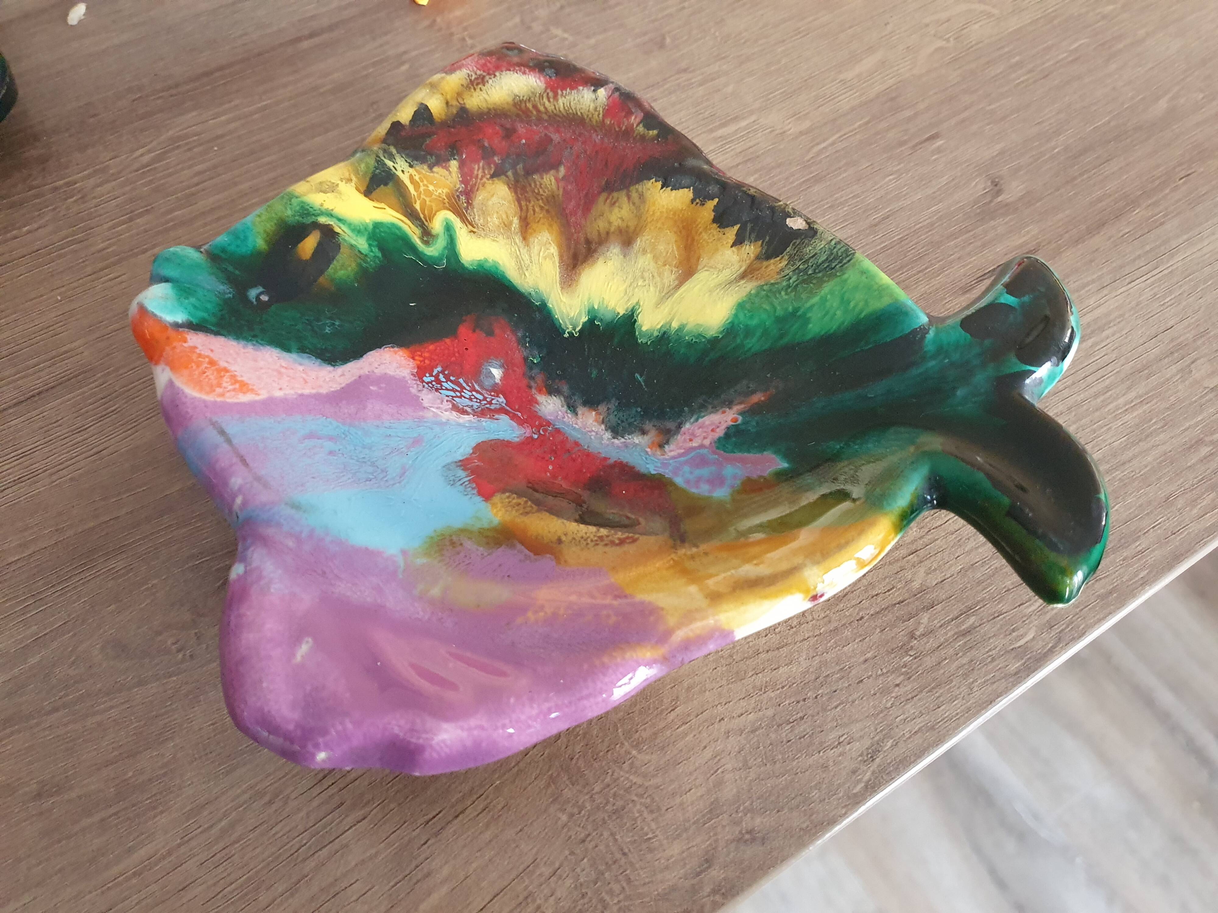 Vallauris fish pocket emptier