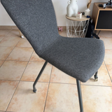 Moods rolling chair