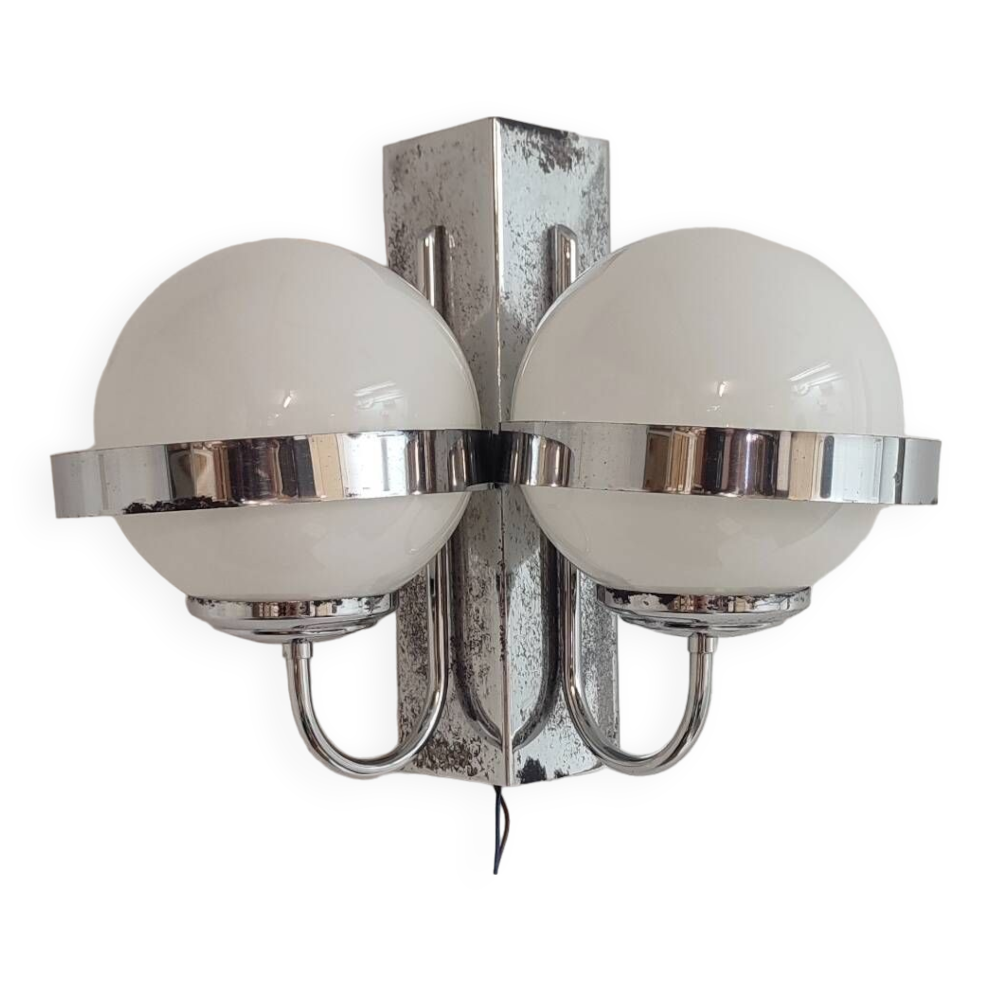 Aplique de pared metálico. Spain, 1970s.