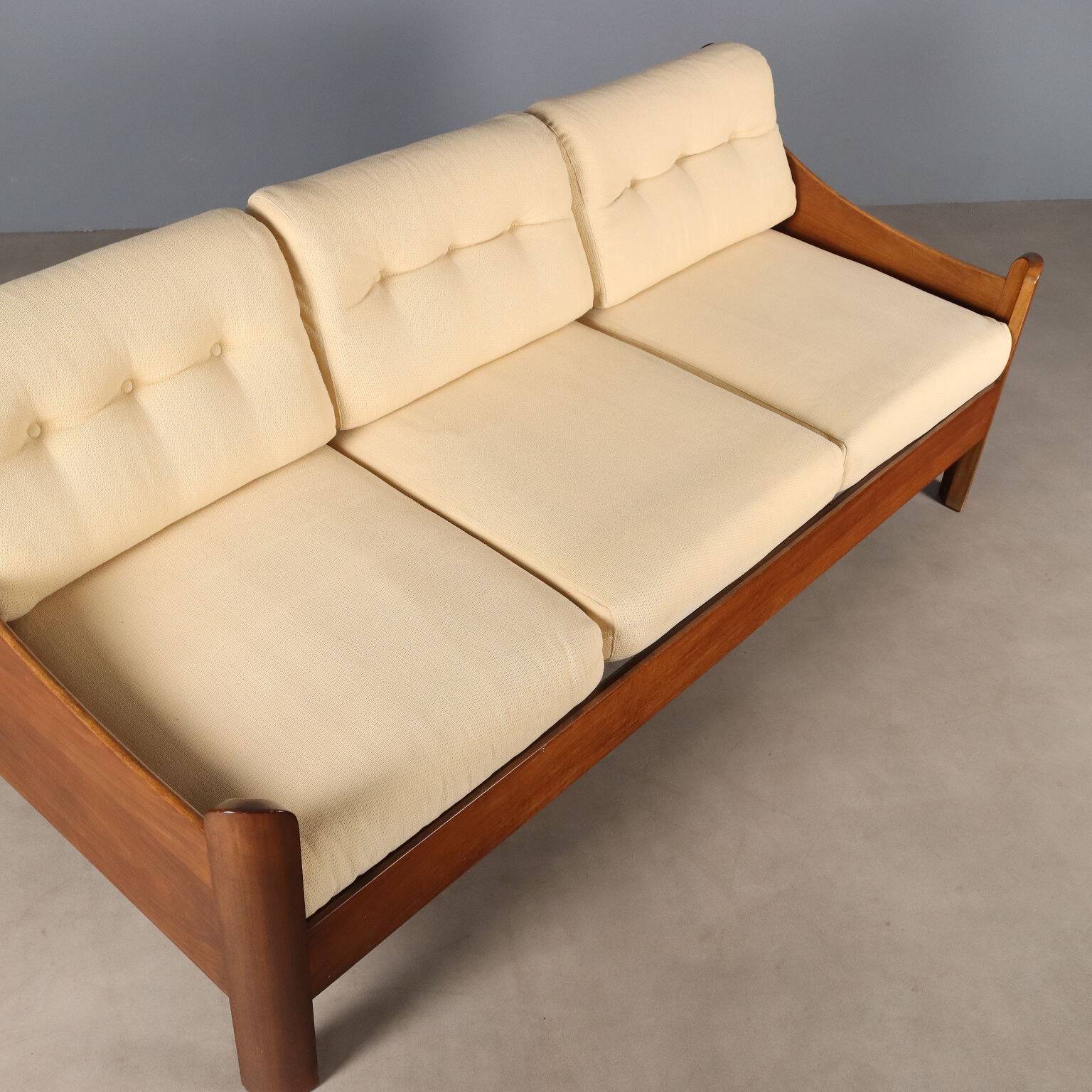 Daybed 'L8 San Martino' by Luigi Caccia Dominioni - Azucena production 1970s