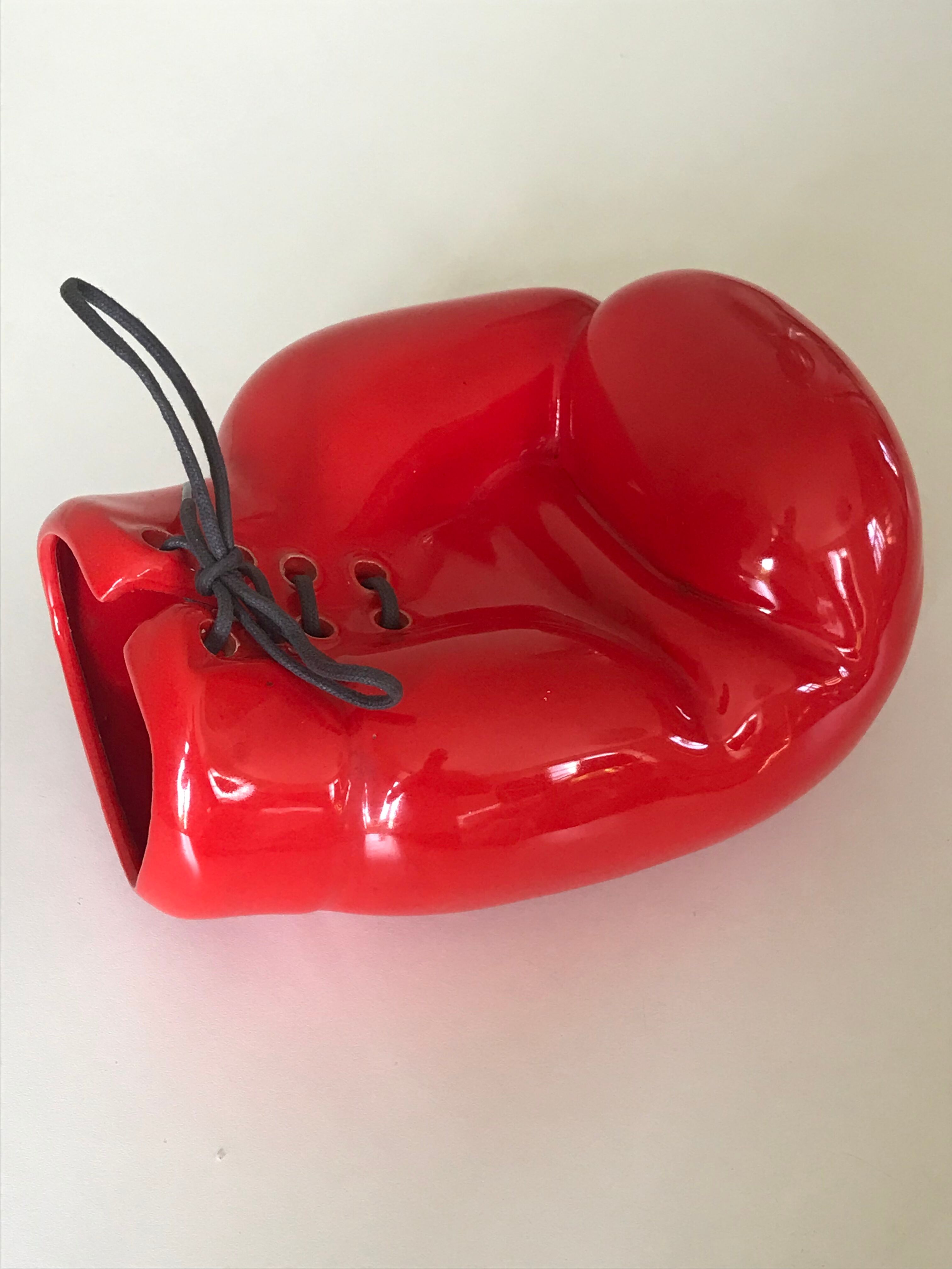 Ceramic boxing glove signed Jc Peiré annees 80