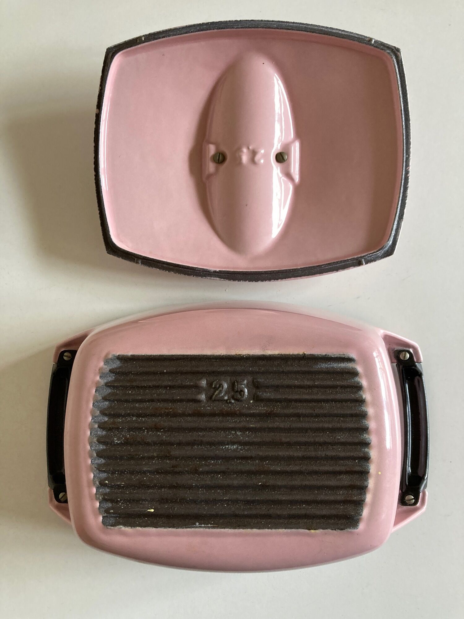 Cocotte Coquelle Raymond Loewy for Le Creuset 1960