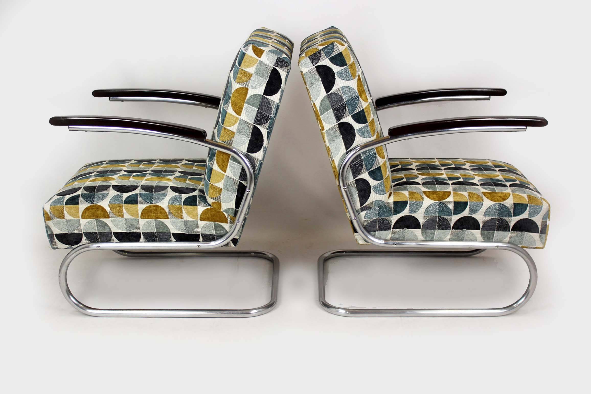 Chaises tubulaires Bauhaus restaurées par W. H. Gispen pour Mücke Melder, années 1930.