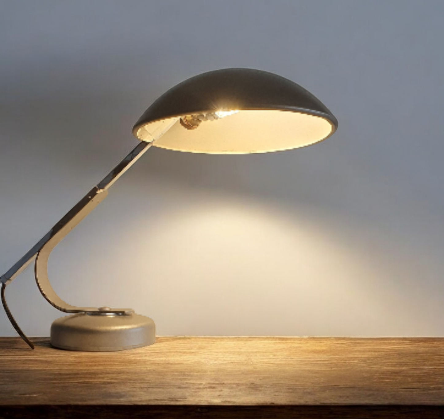 Lampe moderniste industriel - Design Ferdinand Solere 1950