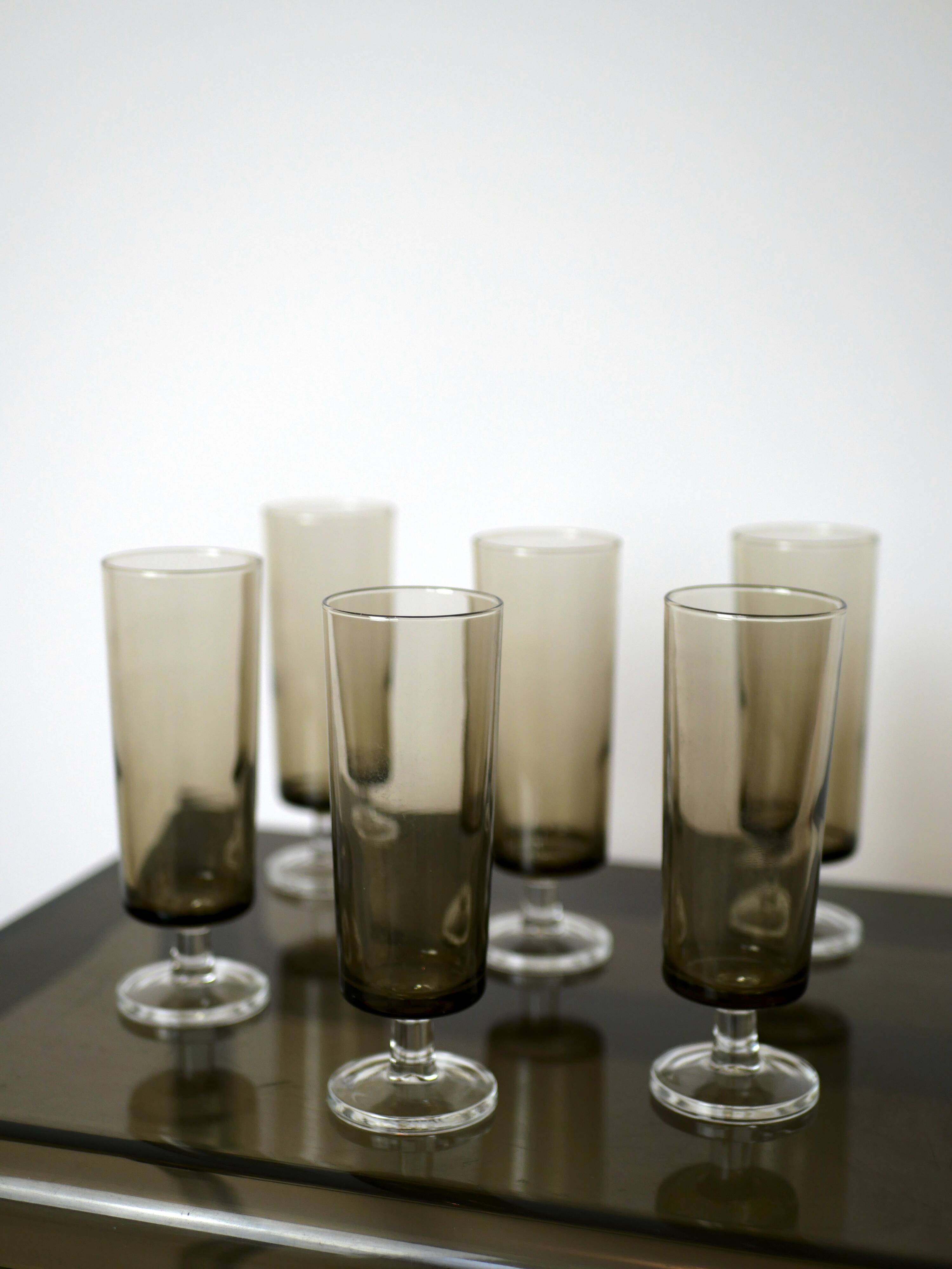 6 smoked glass champagne flutes 1970 - Luminarc