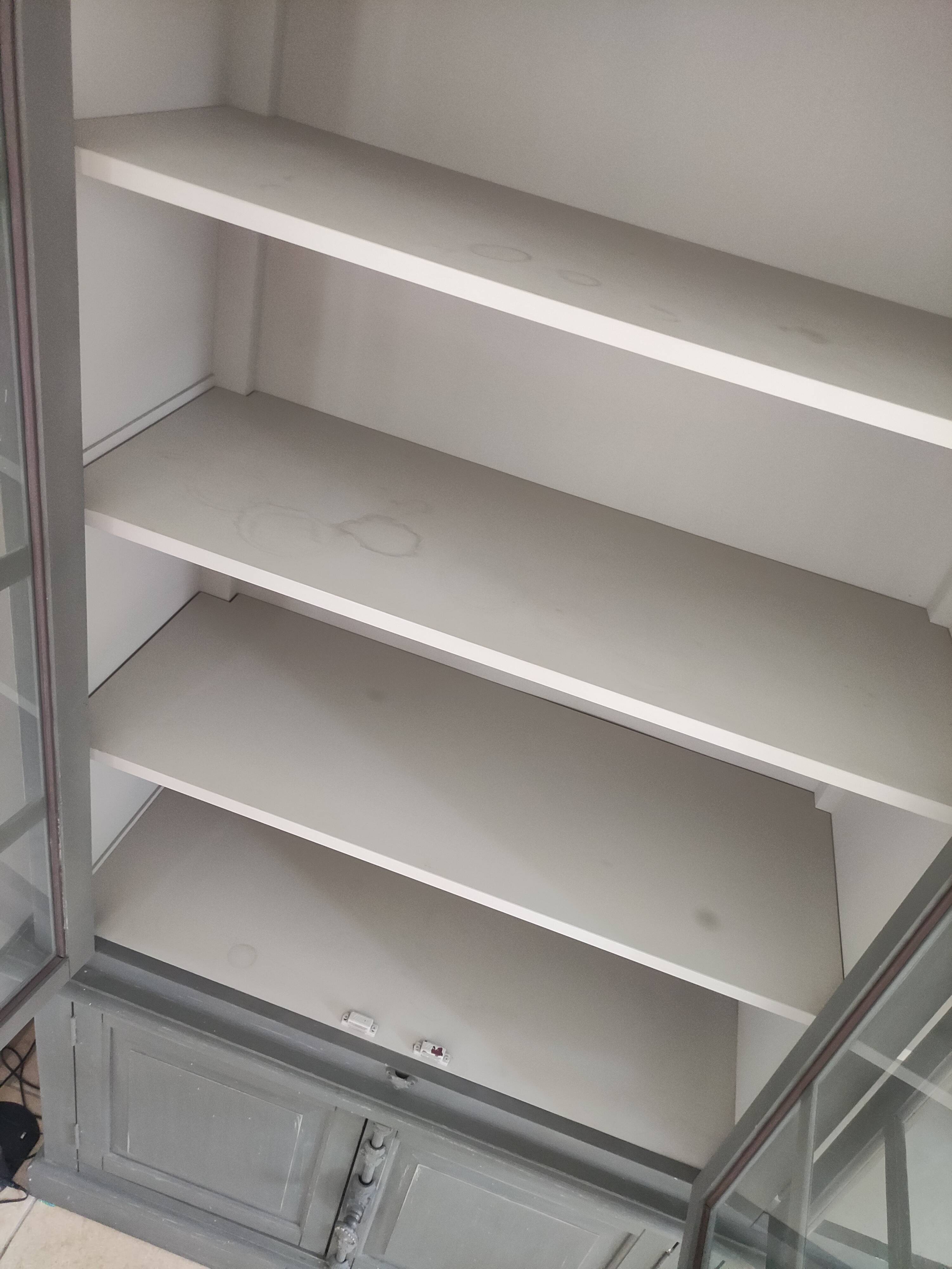 4-door cupboard buffet