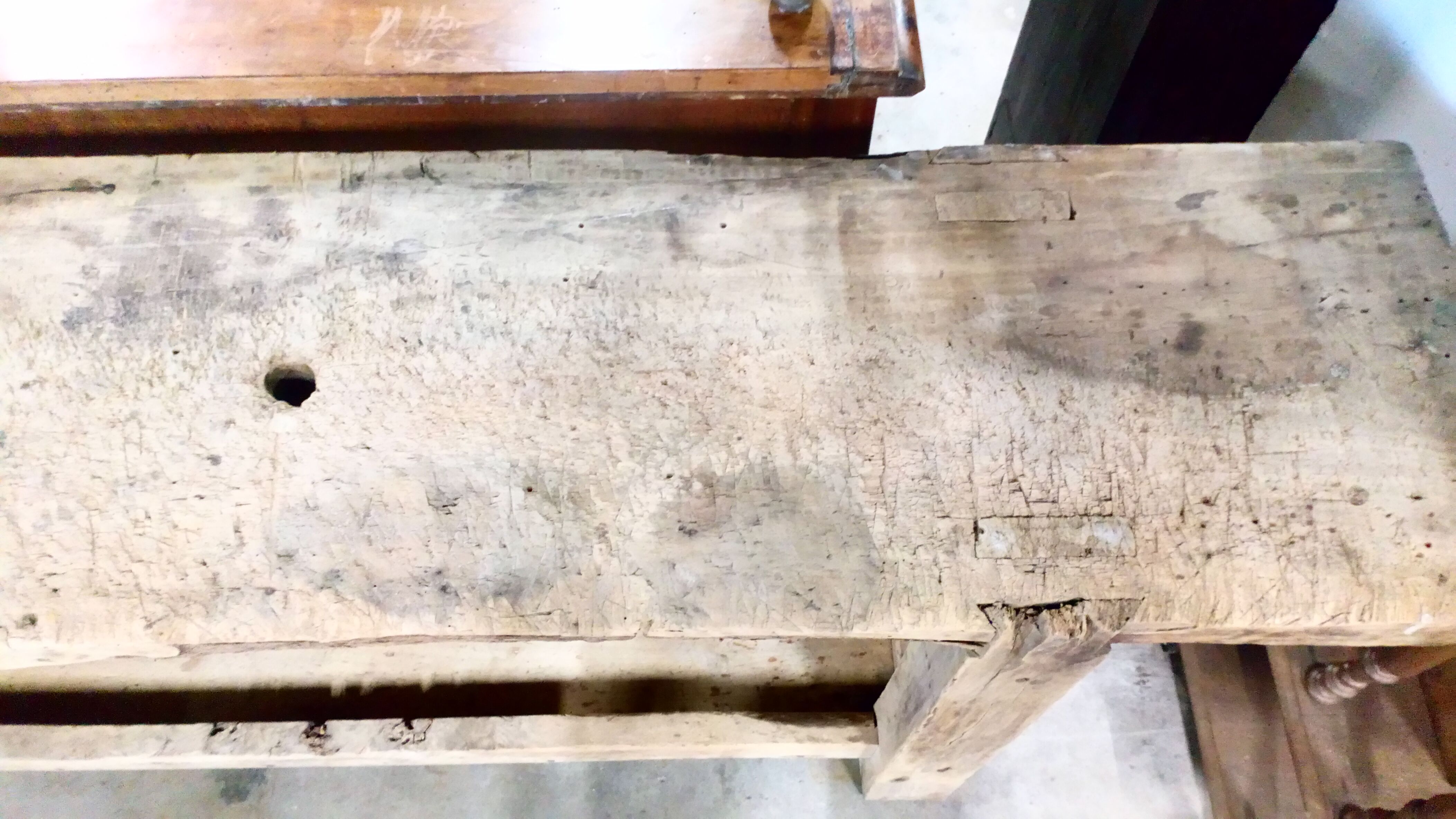 Carpenter's workbench