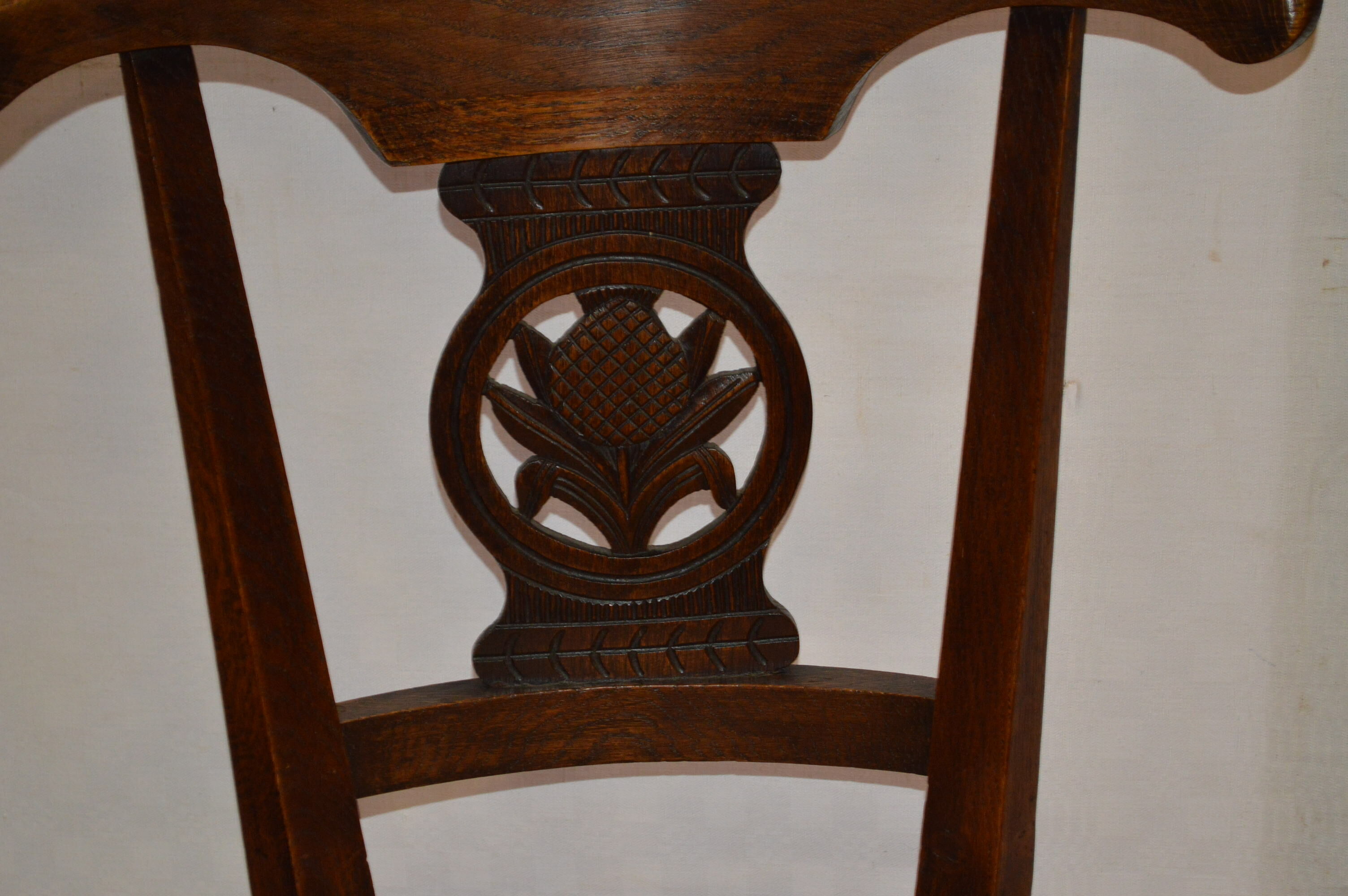 Suite of 4 chairs rustic oak
