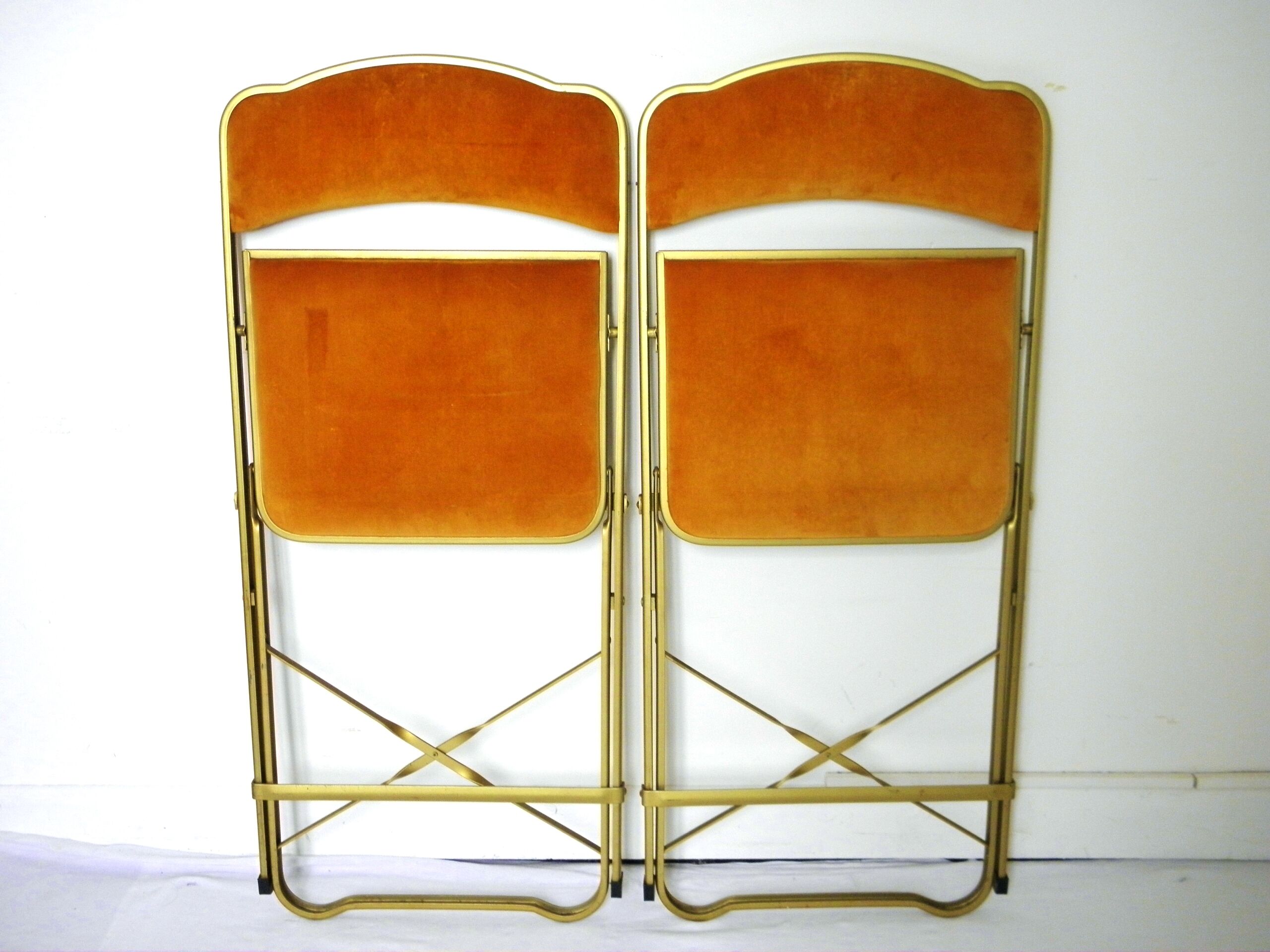 Folding chairs in gold metal and velvet
