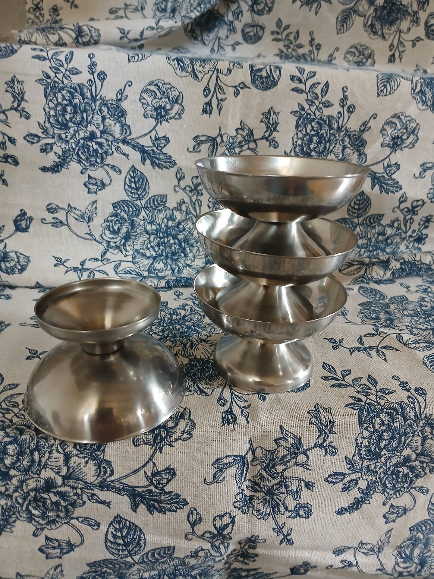 4 antique ice cream bowls