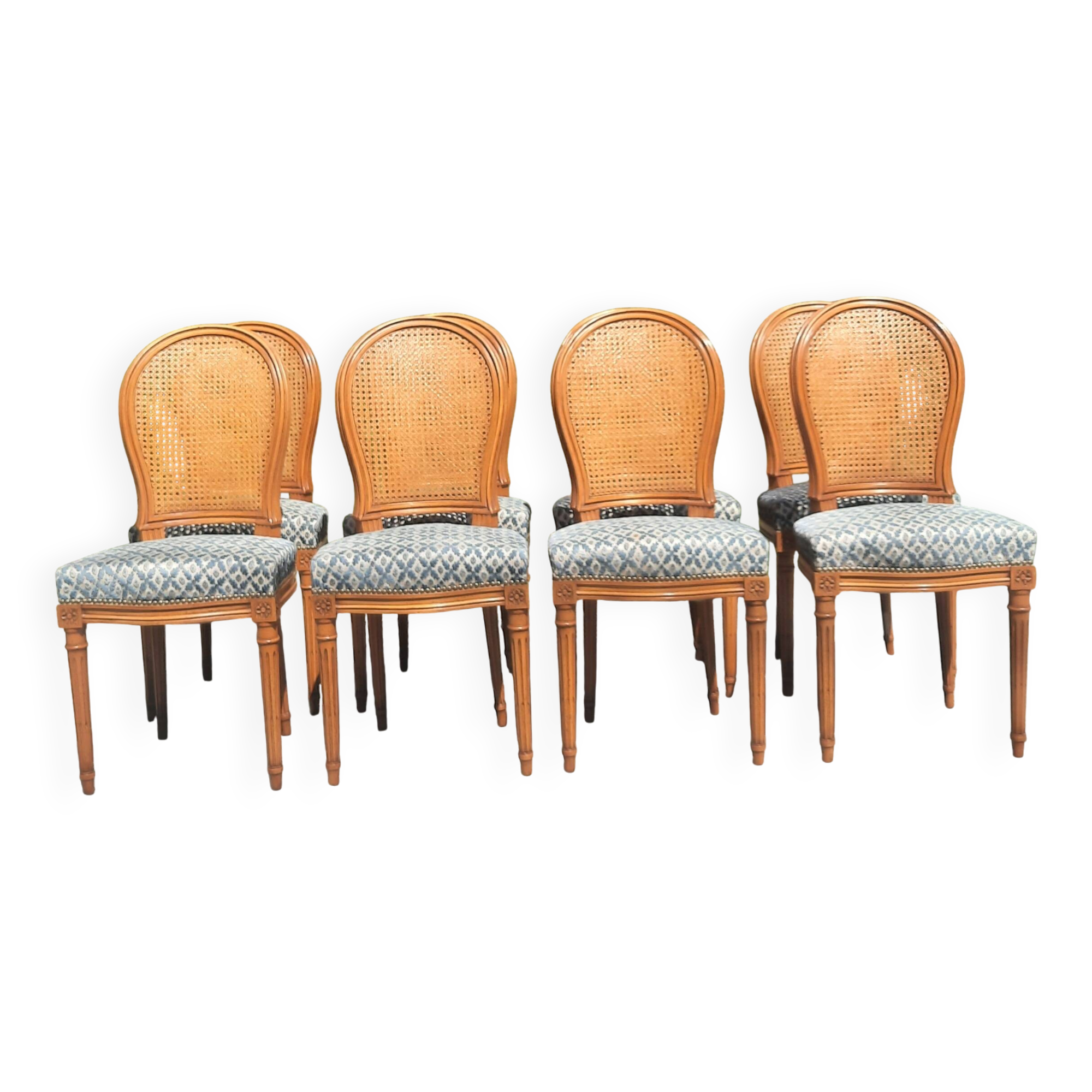Set of 8 Louis XV style chairs