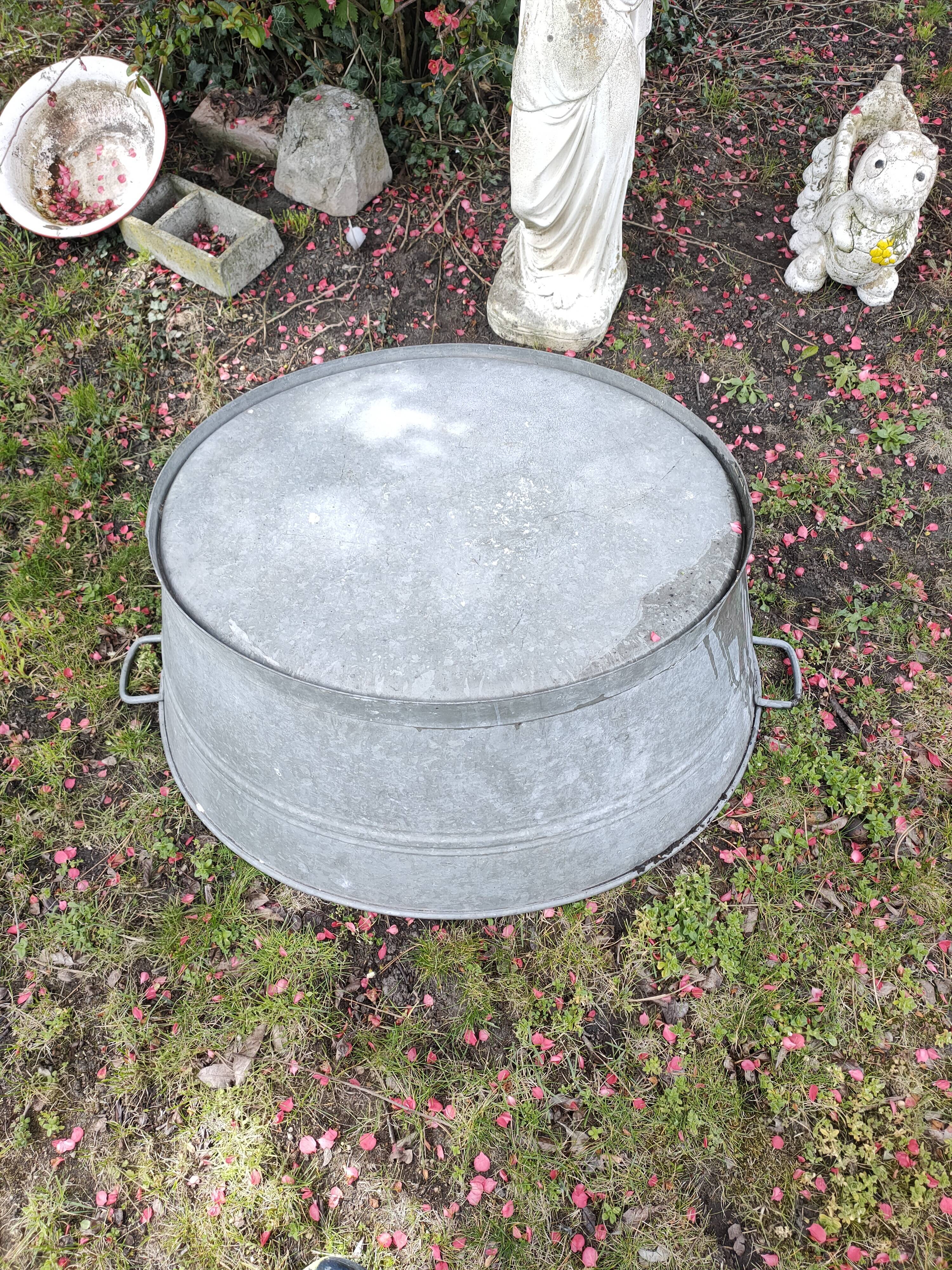 Bassine en zinc