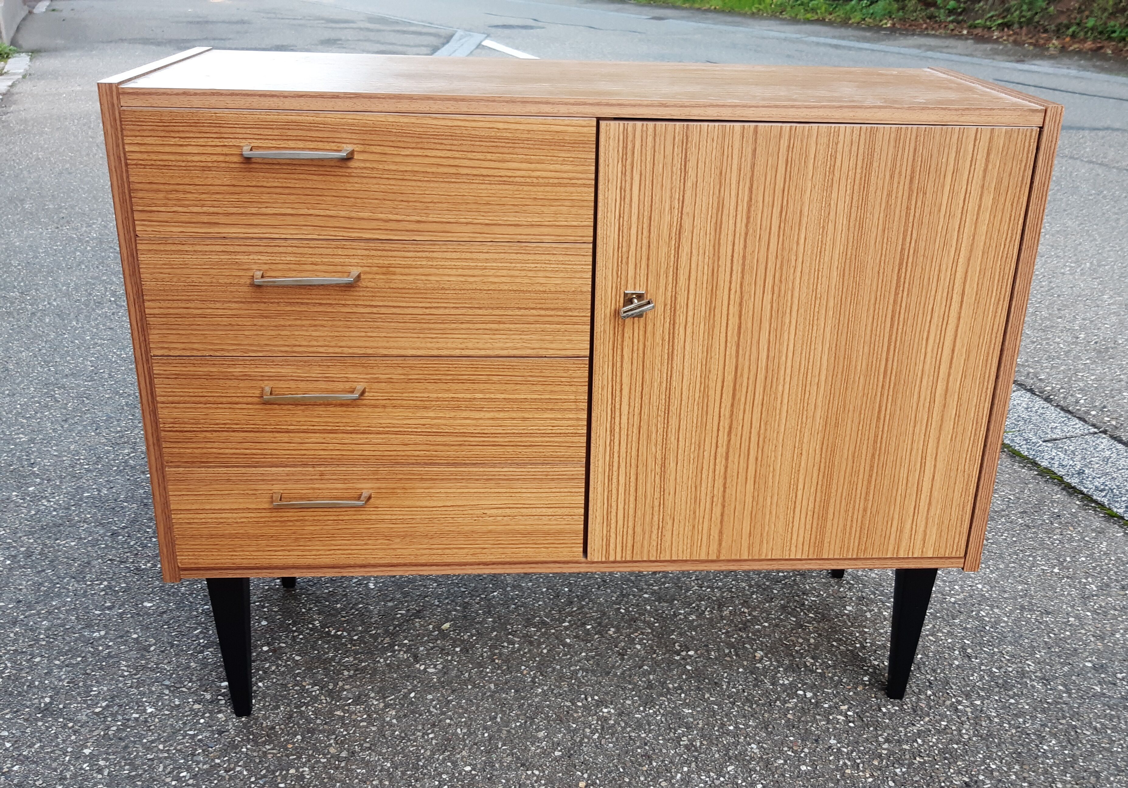 Buffet vintage