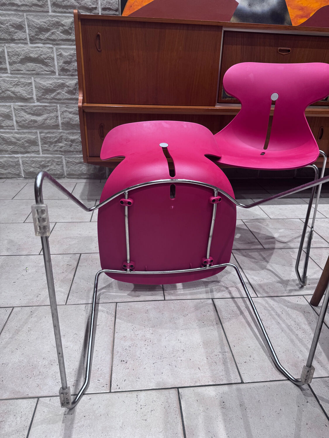 Pair of “Mariquita” designer chairs – sled base