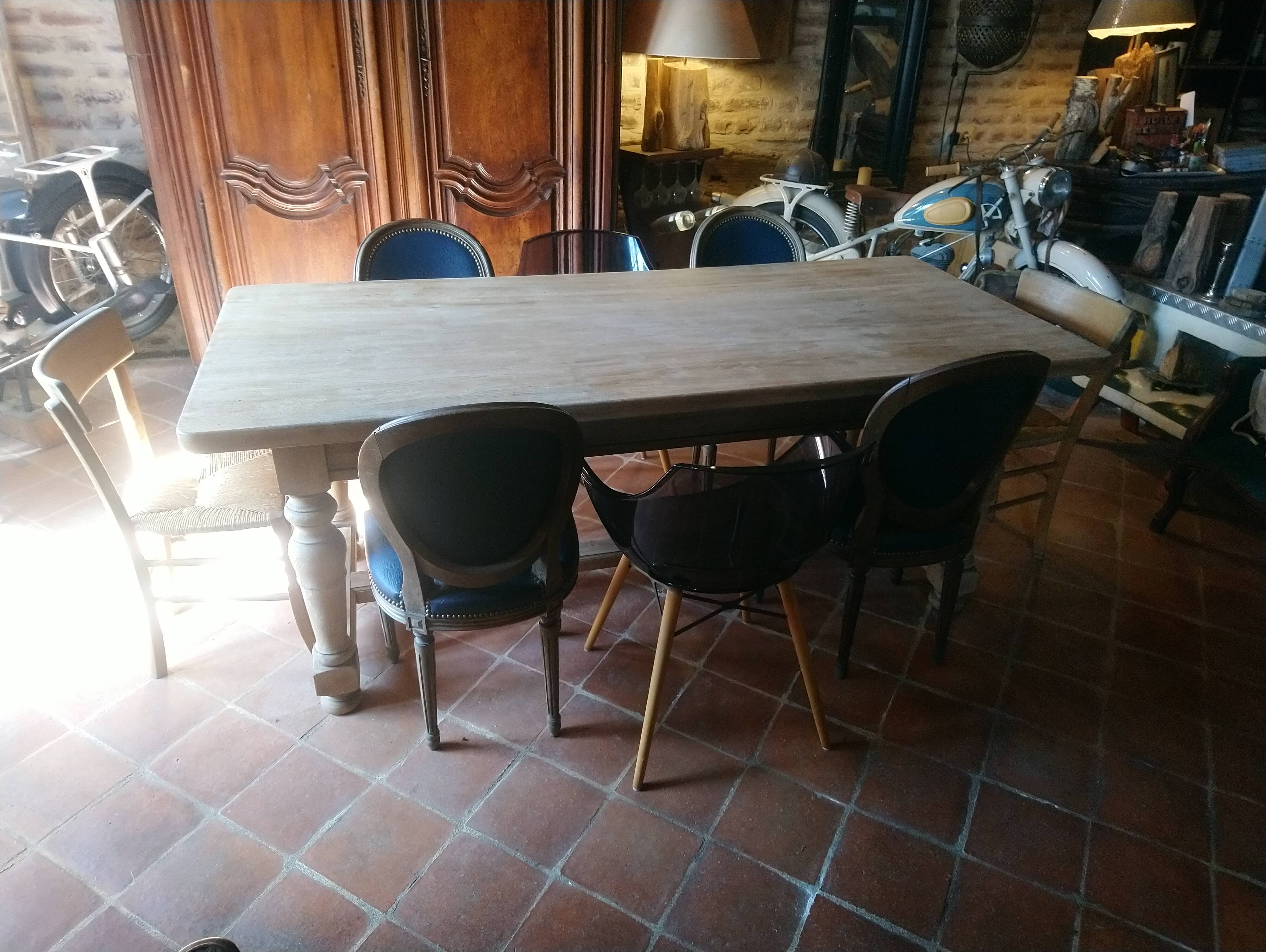Oak farmhouse table with extensions