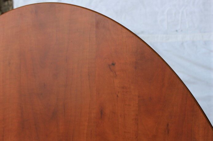 Table ovale style industriel D.Pro