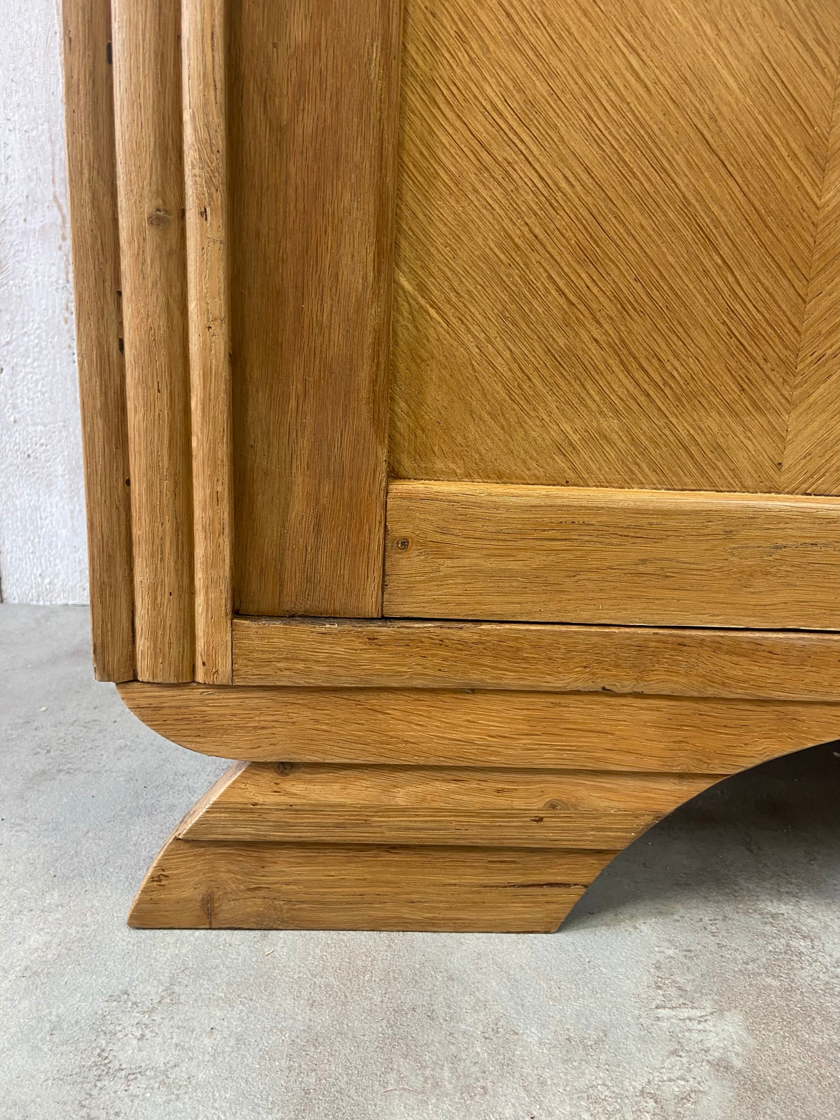 Vintage buffet