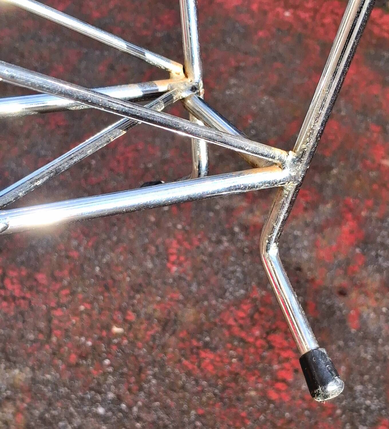 Vintage chrome metal magazine rack