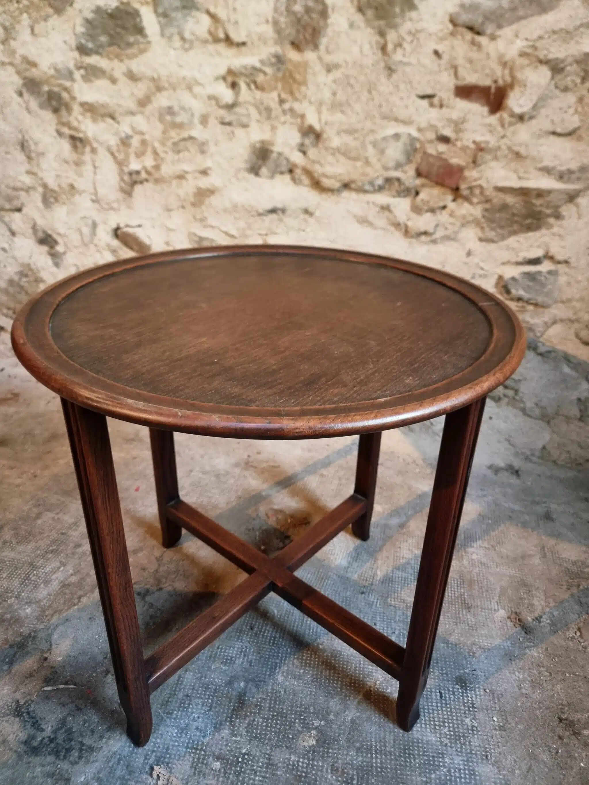 Vintage oak nesting tables set, round coffee table from the 1960s with two integrated side tables.