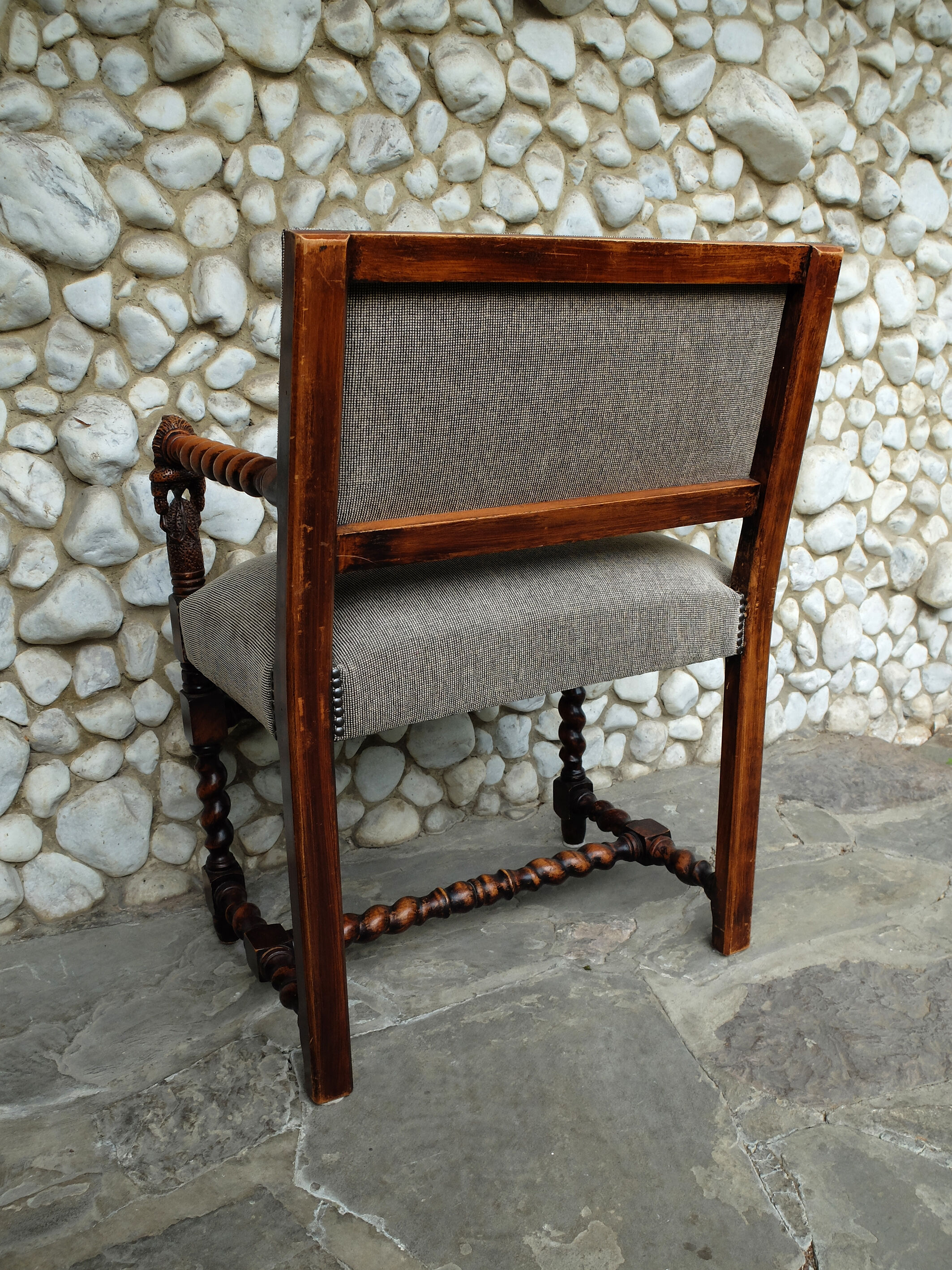 Armchair with sculpted armrests, bust of a woman, Louis XIII Renaissance style