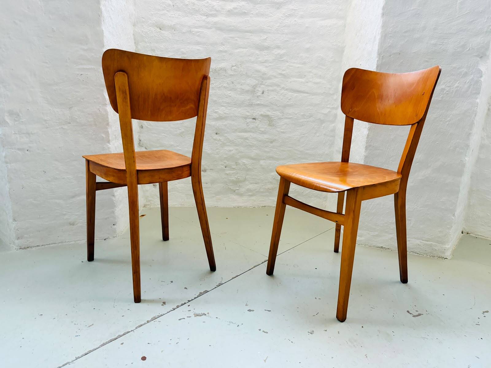 Thonet wooden chairs, 1960s – set of 20