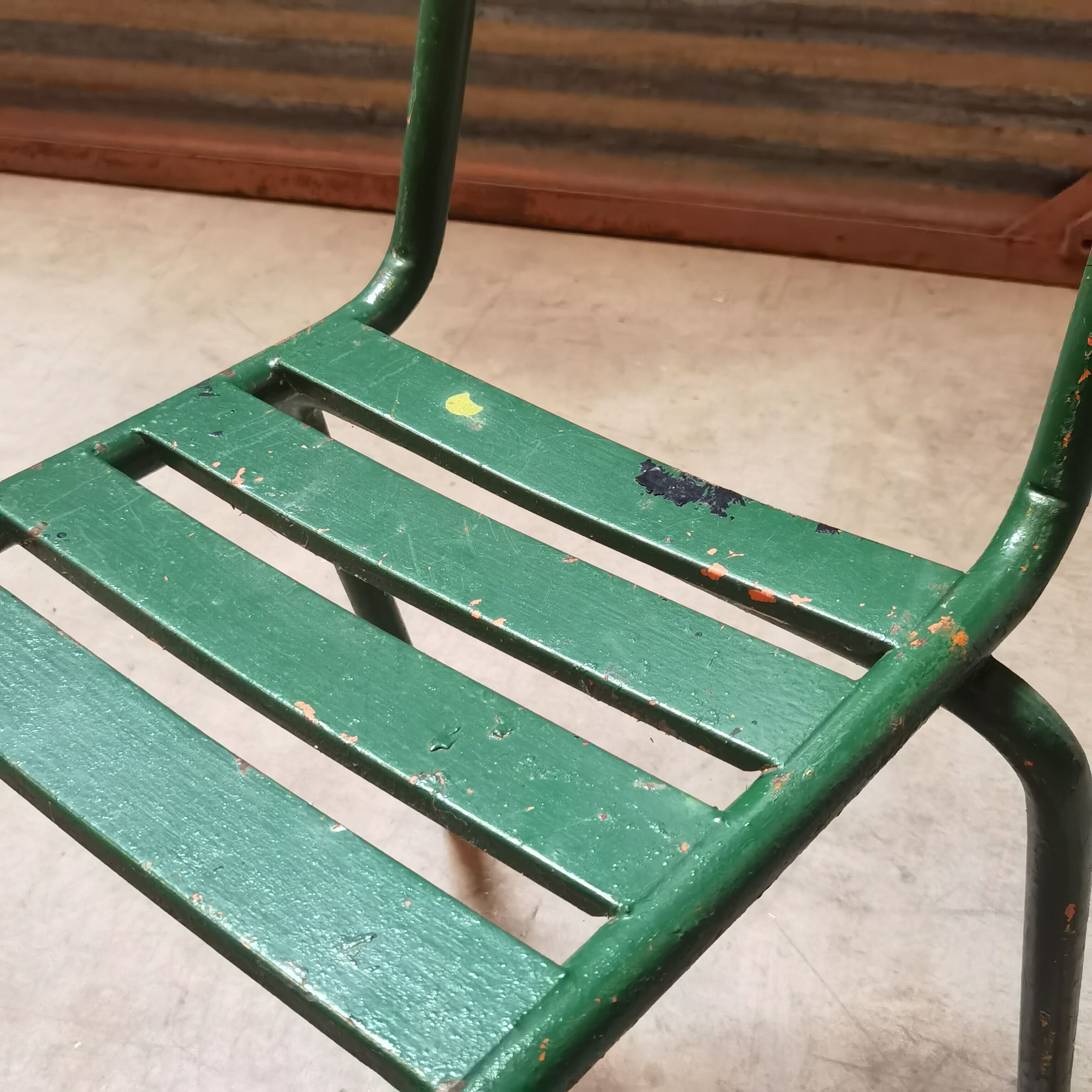 Set of 4 Metal terrace chairs Tolix T1 T2 and Fermob