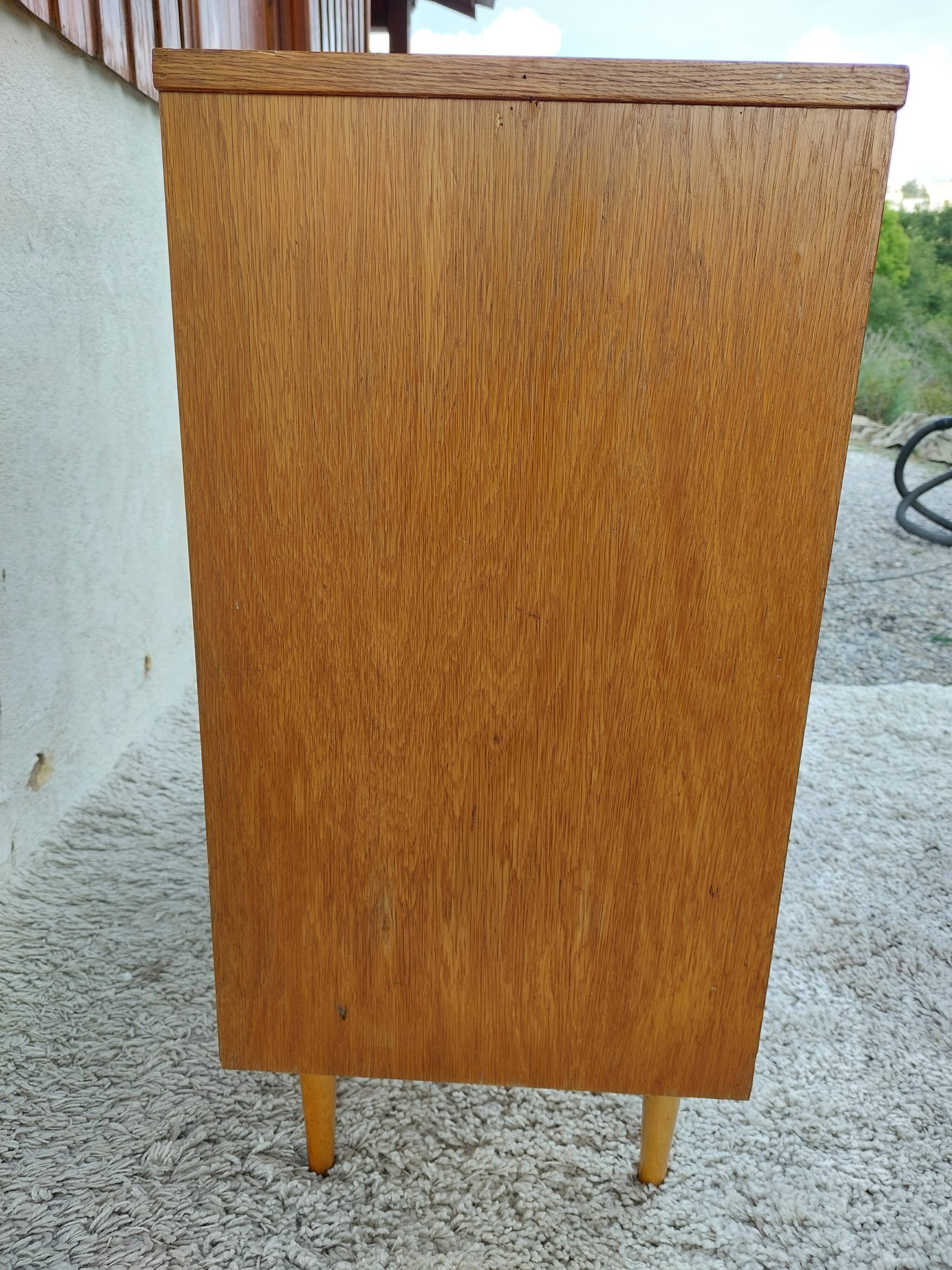 Commode vintage couleur chêne doré