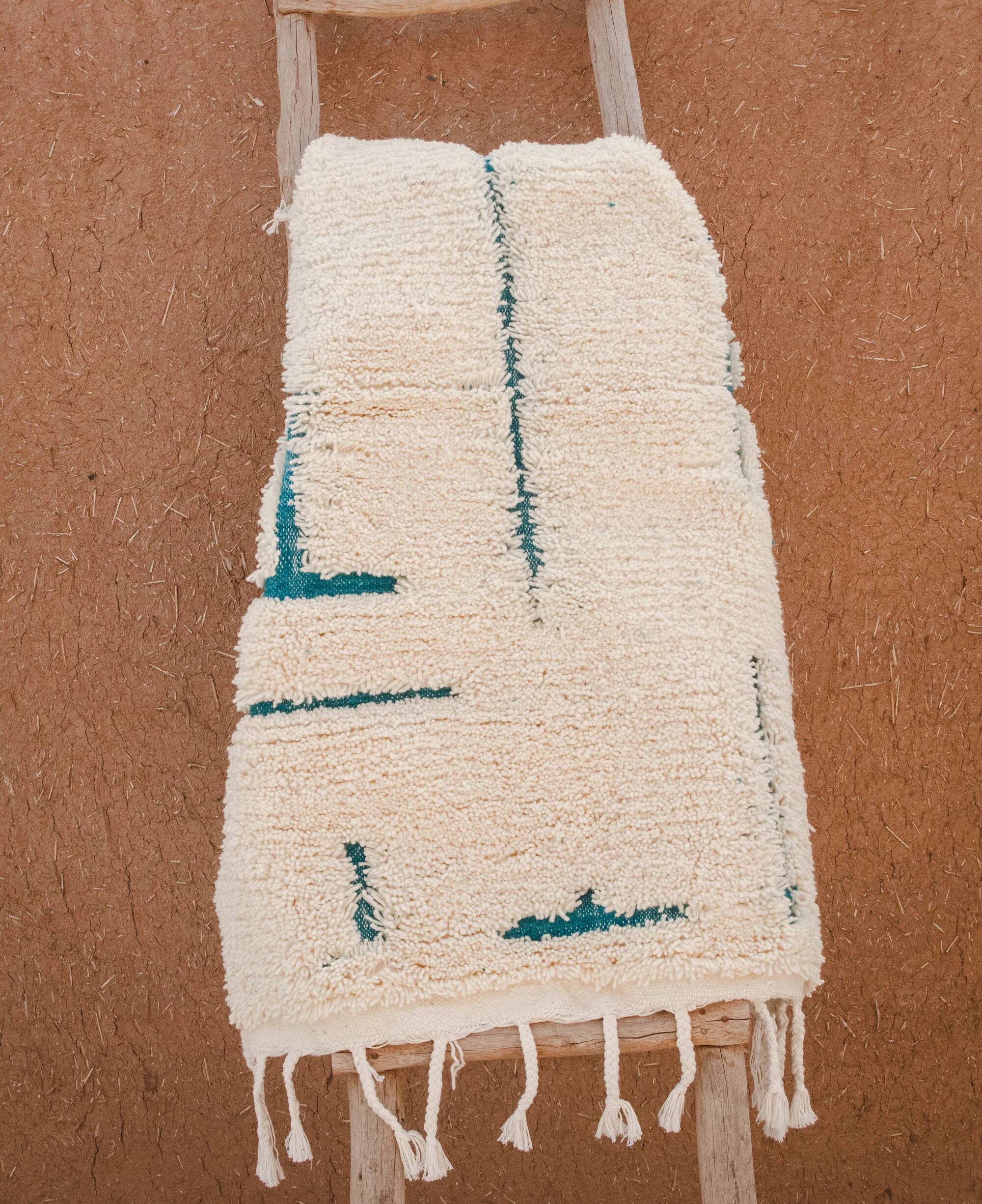 Moroccan Berber rug Beni Ourain 240X160