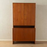 RY 16 Dresser