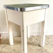 VINTAGE WOOD STOOL CHEST