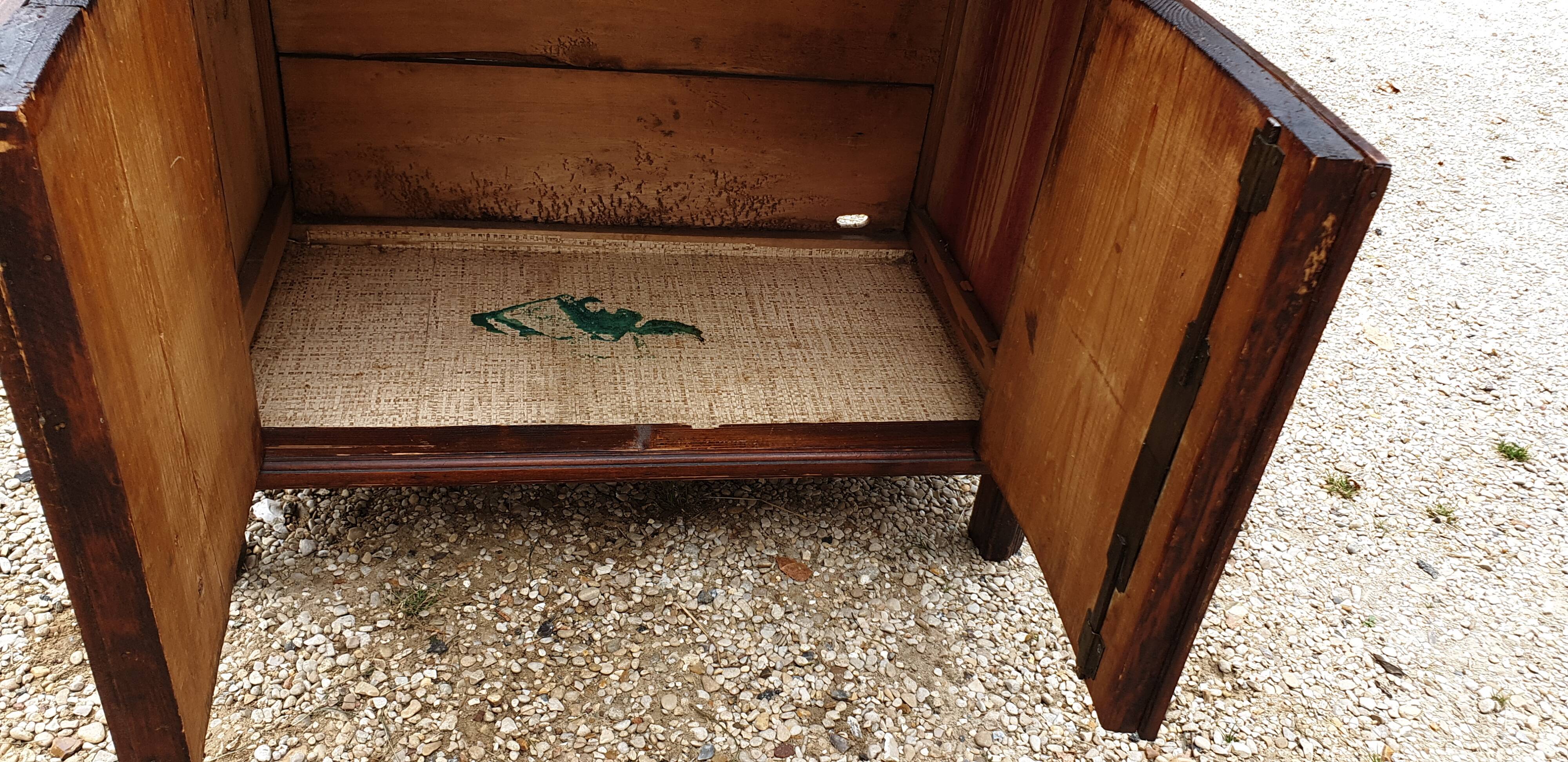 Buffet à gradin enfant  de petite taille