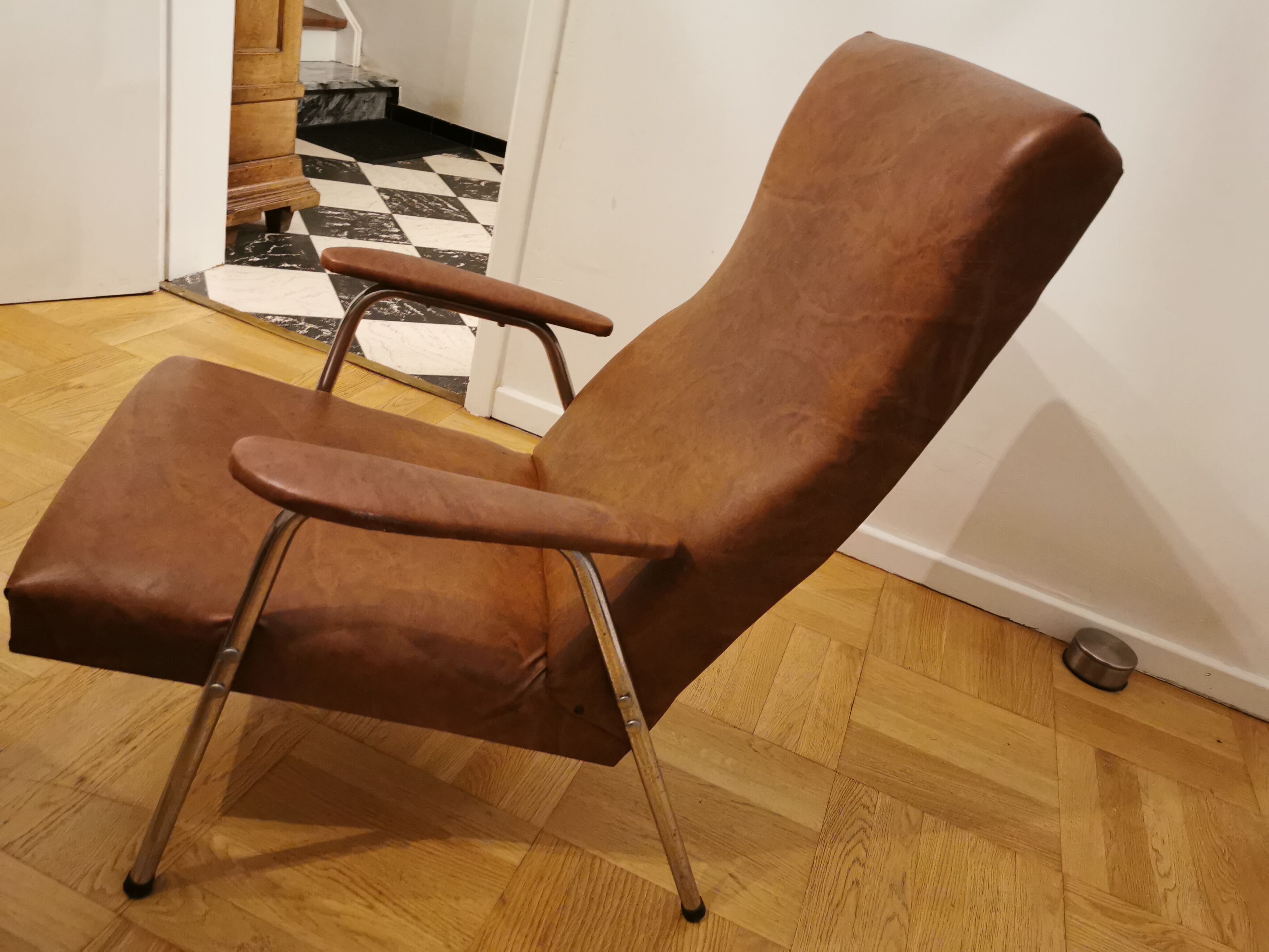 Fauteuil skaï années 70