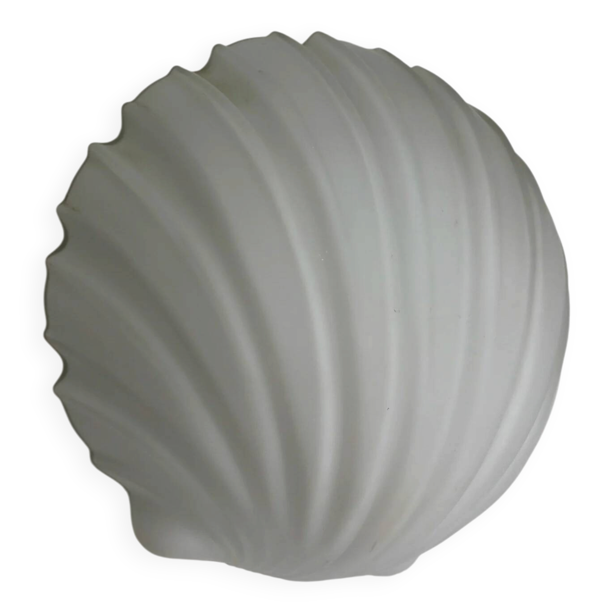 Applique murale en forme de coquillage par Limburg, verre opalin, Allemagne années 1970.