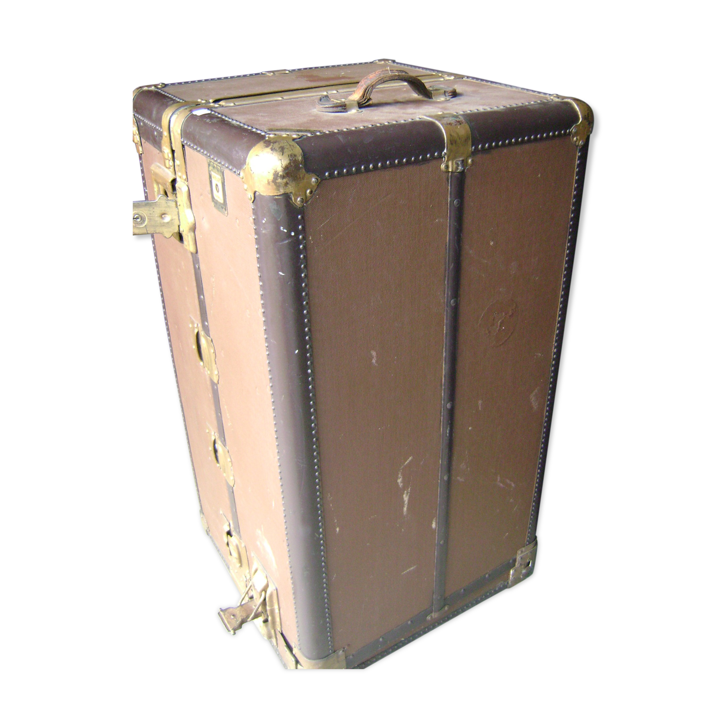 1920 american brand wheary travel trunk