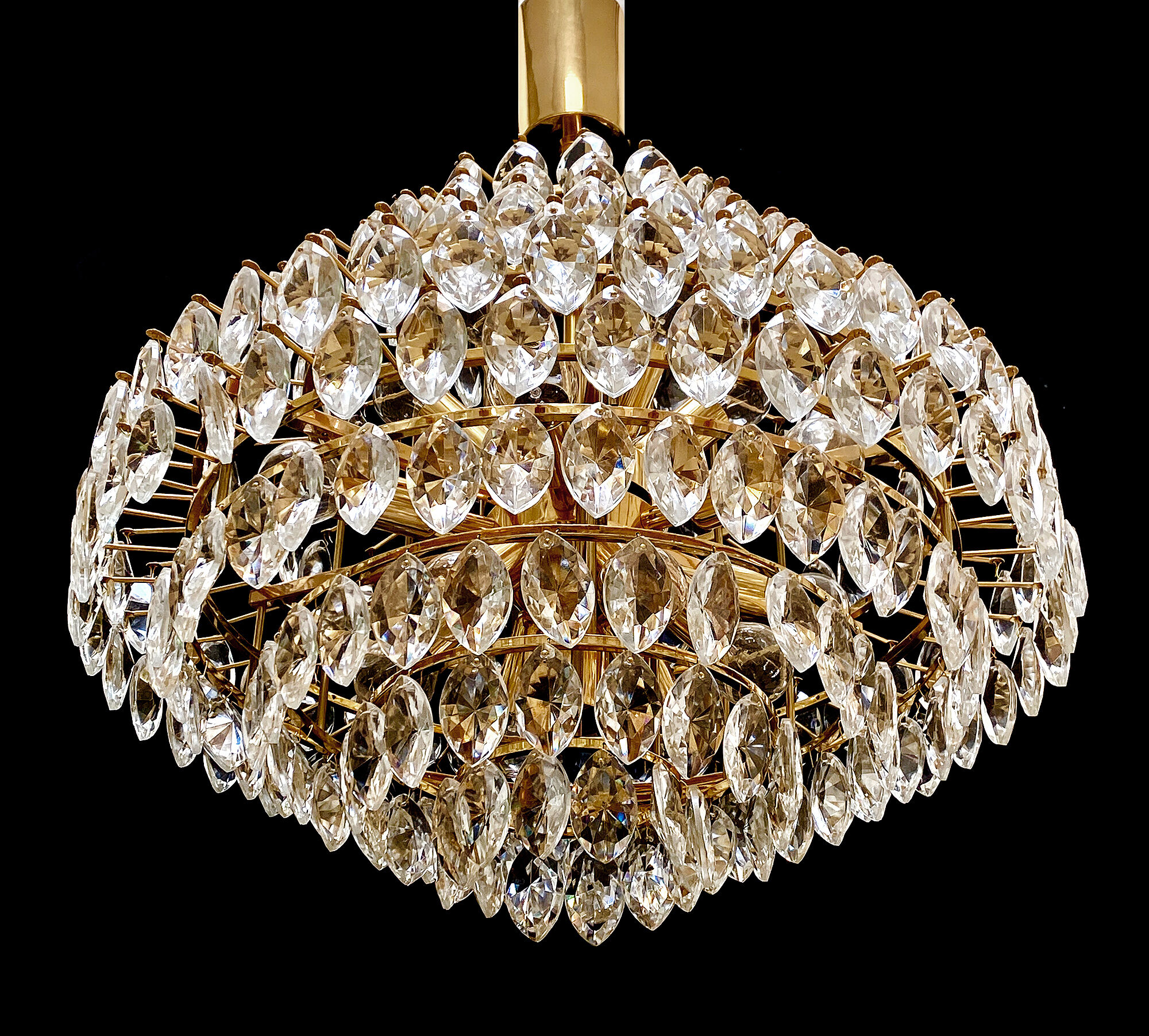 Vintage XXL Luxury Golden Chandelier Fine Gold and Crystal , 60 70 years