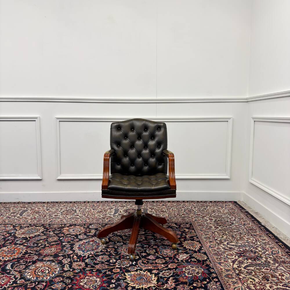English Wade Chesterfield Office Chair