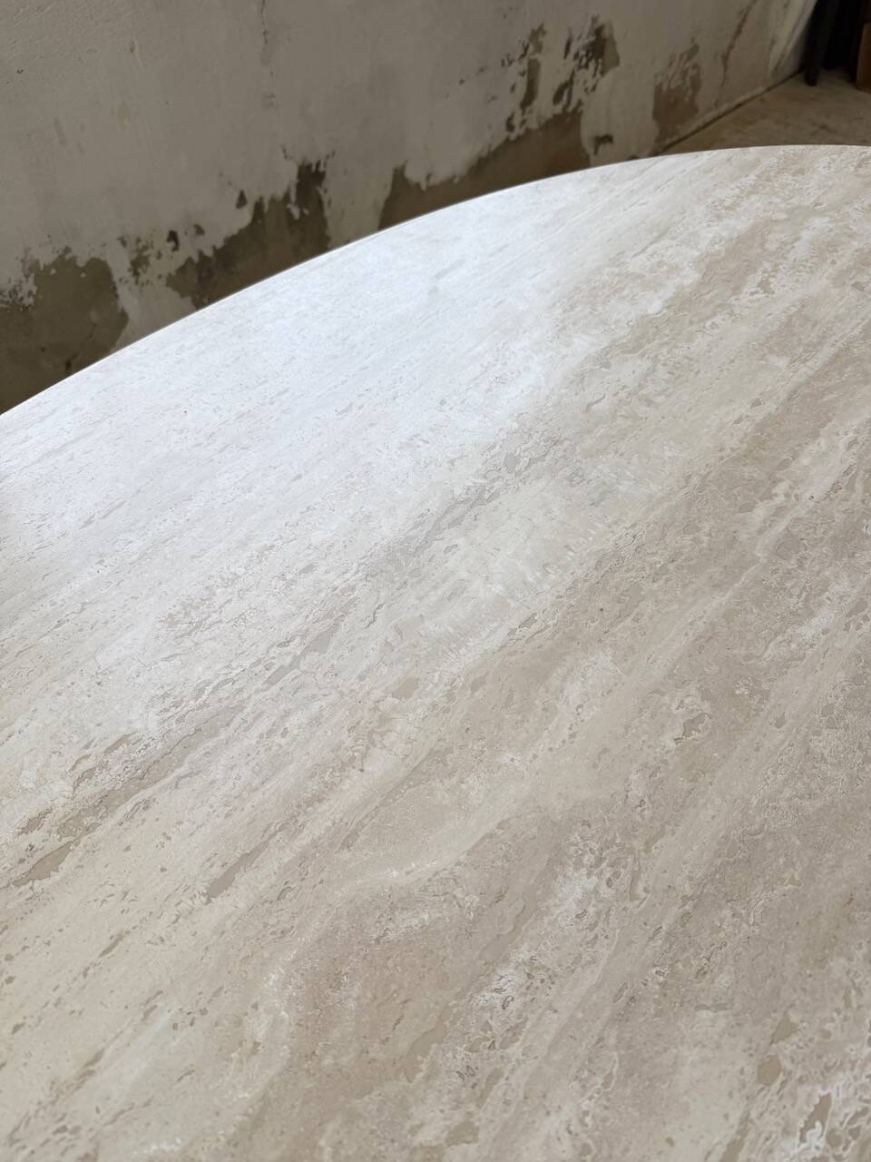 Travertine dining table 1970 Italy Tobia Scarpa