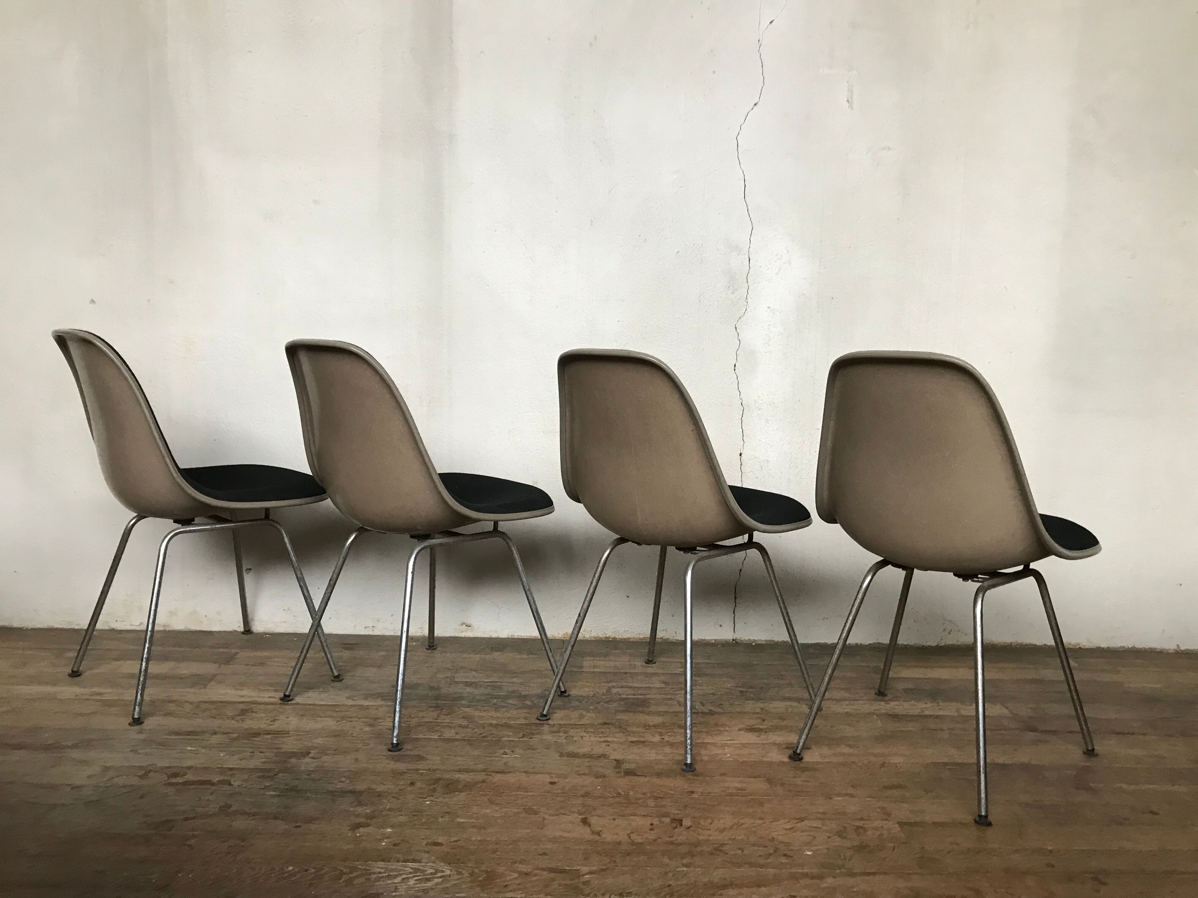 Set of 4 chairs DSX by Charles Eames by Herman Miller 1970