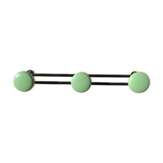 Vintage coatrack 3 green metal crochet