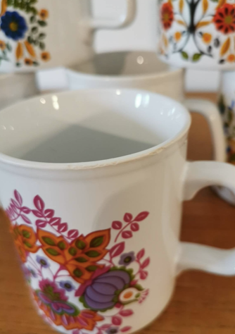 6 cups service, vintage mugs from the 70s, Staffordshire Kiln Craft