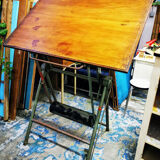 Heliolithe architect's table