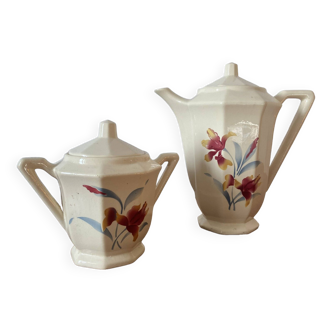 Digoin coffee maker & sugar pot from the 1910s/1920s, stencil pattern with irises