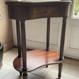 Kidney table