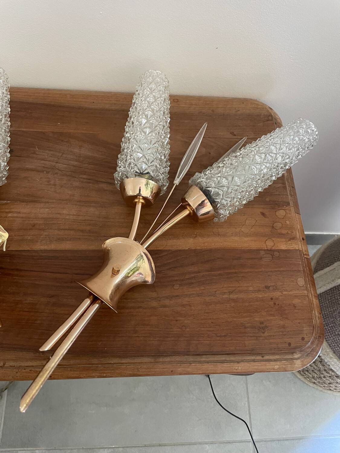 Trio of vintage wall lights