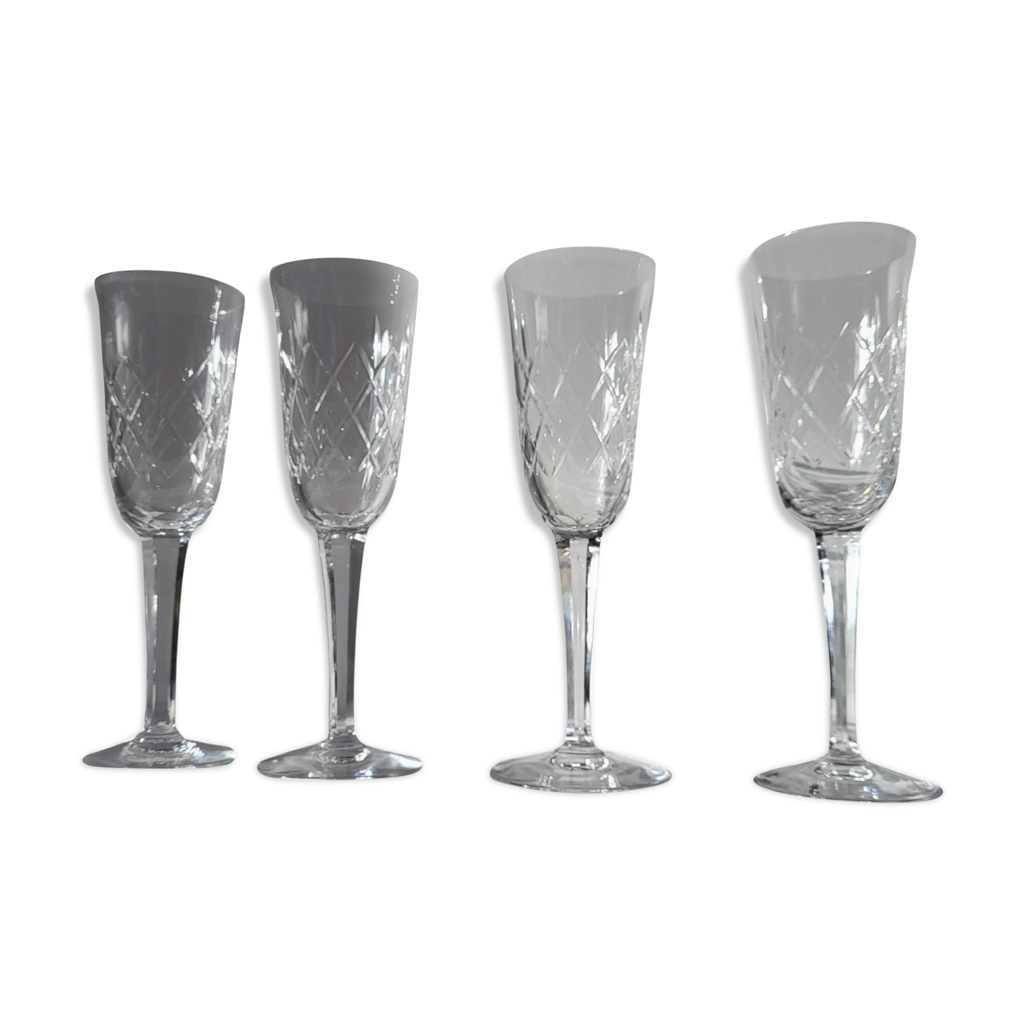 Crystal champagne flutes